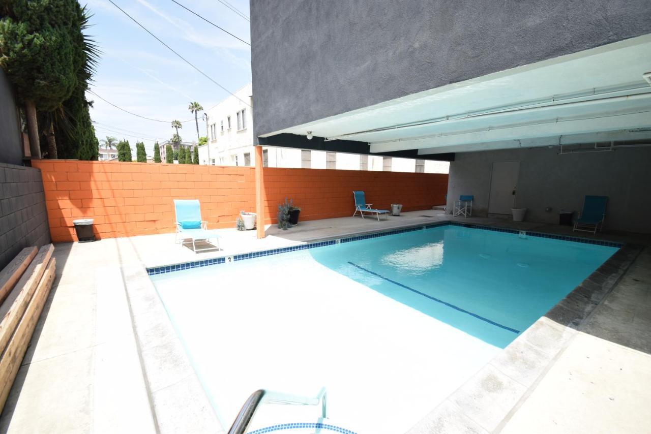 Hollywood Business Suites 로스앤젤레스 외부 사진